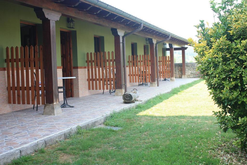 Gasthaus Llosa De Ibio Exterior foto